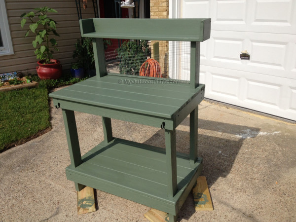 Potting bench