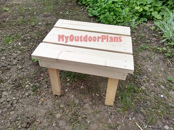 Small-adirondack-table