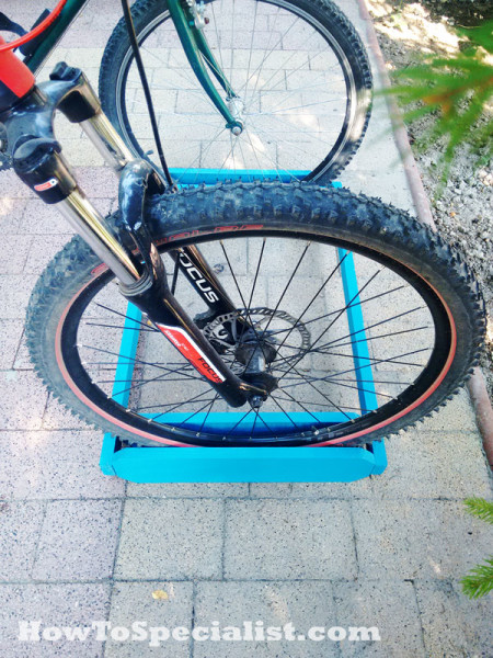 DIY Bike Rack | MyOutdoorPlans | Free Woodworking Plans 