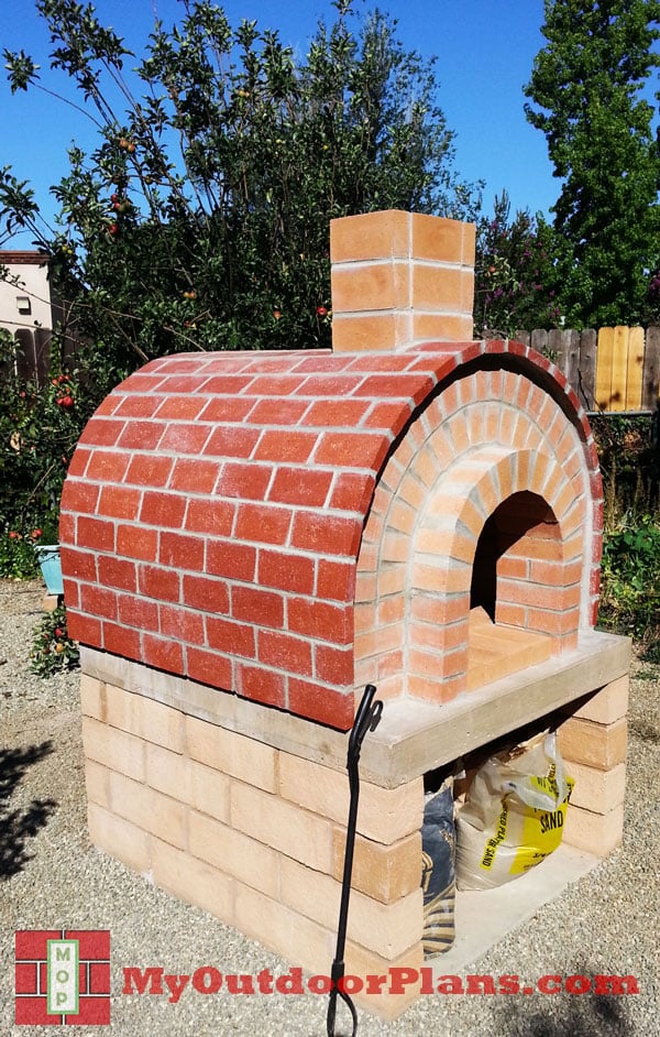 DIY-brick-pizza-oven