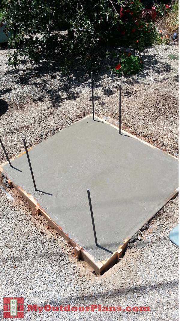 Pouring-the-concrete-slab