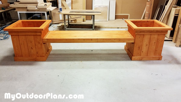 How-to-build-a-planter-bench