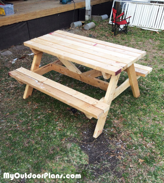 DIY Wood Kids Picnic Table | MyOutdoorPlans | Free 