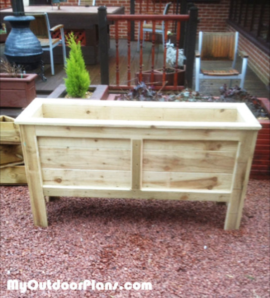 DIY Rectangular Planter Box | MyOutdoorPlans | Free 