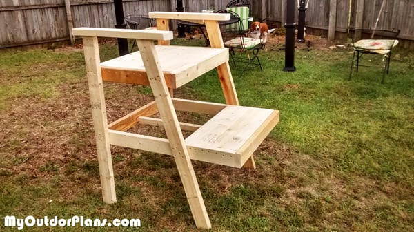 DIY-Wood-Lifeguard-Chair