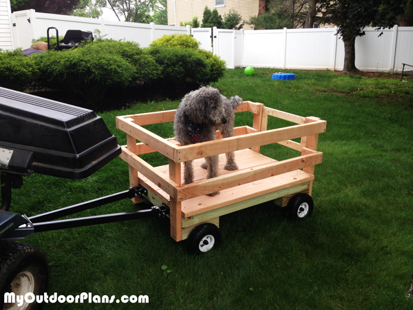 DIY-Wagon-for-the-Riding-Mower