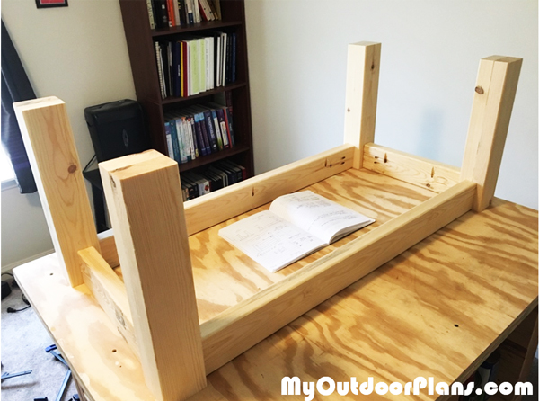 assembling-the-coffee-table