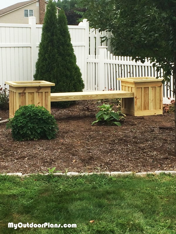 Board-and-Batten-Planter-Bench