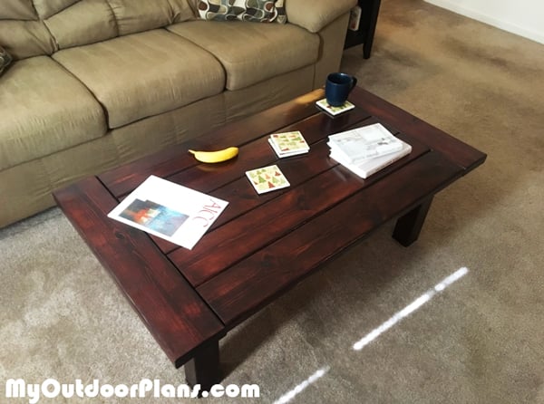 diy-farmhouse-coffee-table