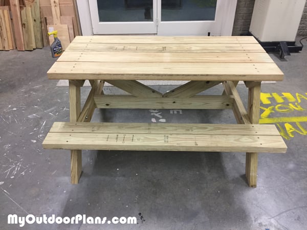 diy-children-picnic-table