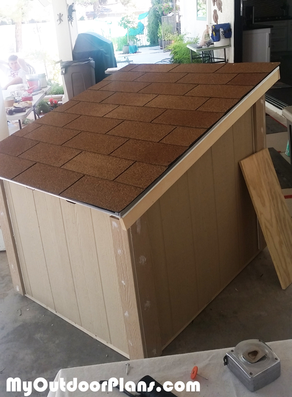 DIY Large Insulated Dog House | MyOutdoorPlans | Free 