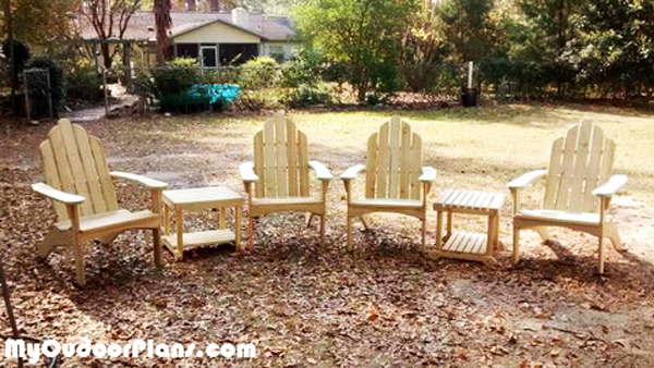 DIY-Adirondack-Chairs-with-Tables