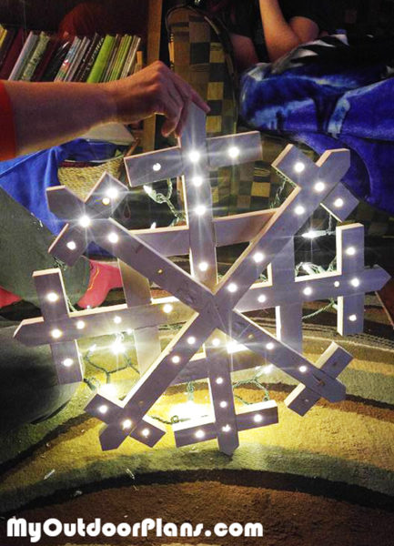 DIY Wood Snowflake | MyOutdoorPlans | Free Woodworking 