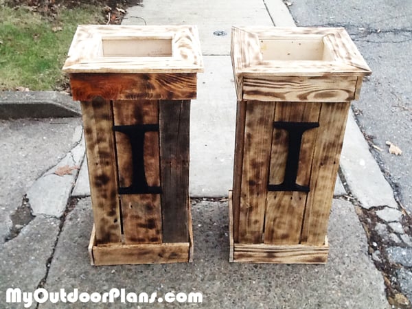 Building-pallet-planter-boxes