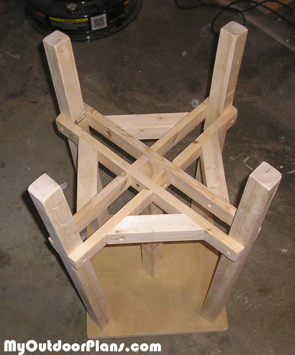 Building-a-small-stool