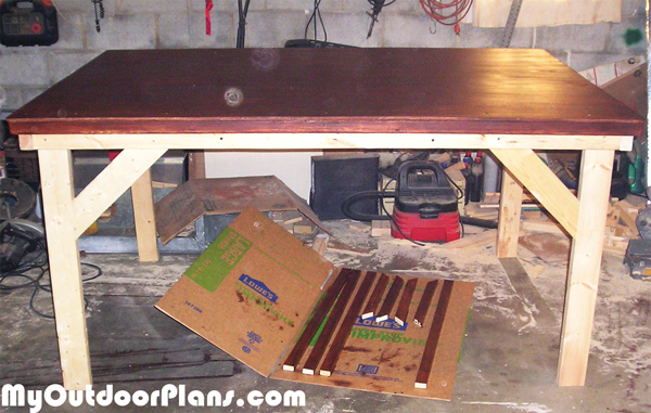 Staining-the-table
