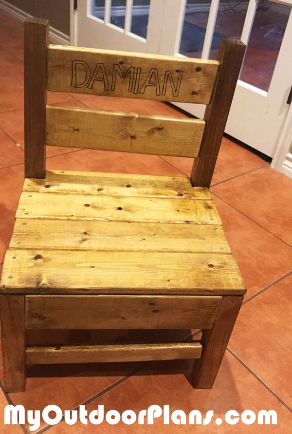 DIY-Kids-Chair
