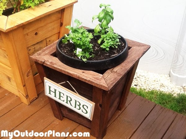 DIY-Square-Herb-Planter