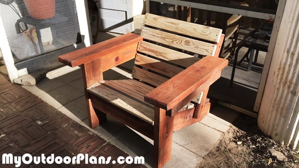 DIY-Recycled-Adirondack-Chair