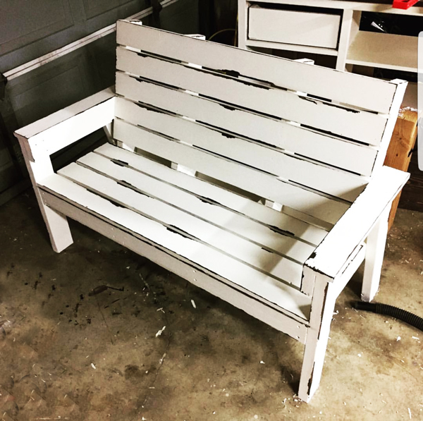 DIY-Large-garden-bench