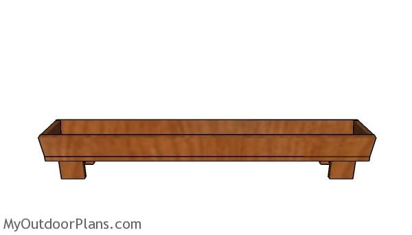 Simple Strawberry Planter Plans - Front view