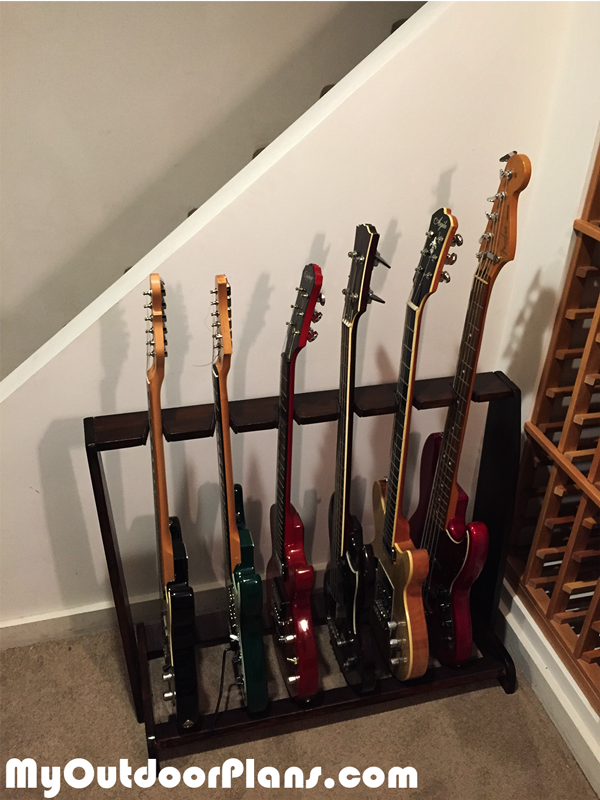 DIY-Wood-Guitar-Rack
