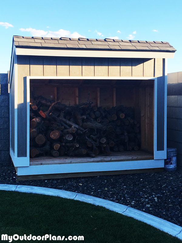 DIY-Saltbox-Firewood-Shed