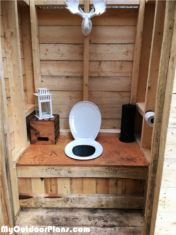 How-to-build-an-Outhouse