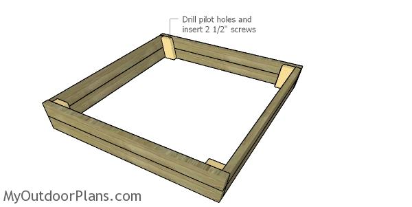 Assembling the frame for the sandbox