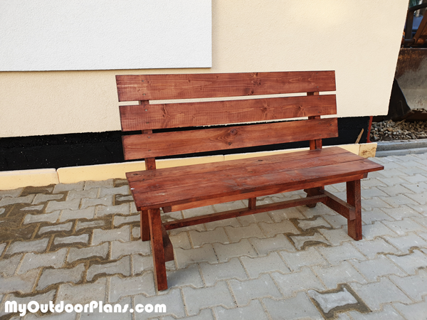 How-to-Build-an-Outdoor-Bench
