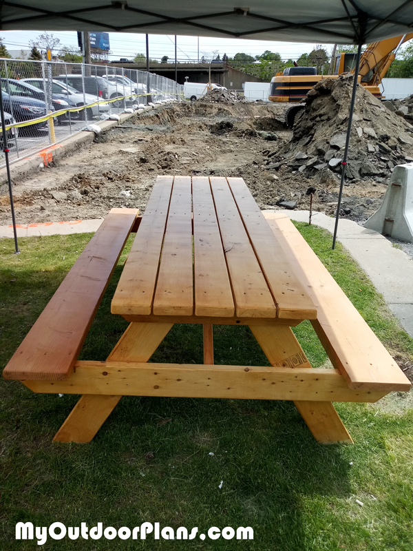 8' Picnic Table - DIY Project | MyOutdoorPlans | Free Woodworking Plans