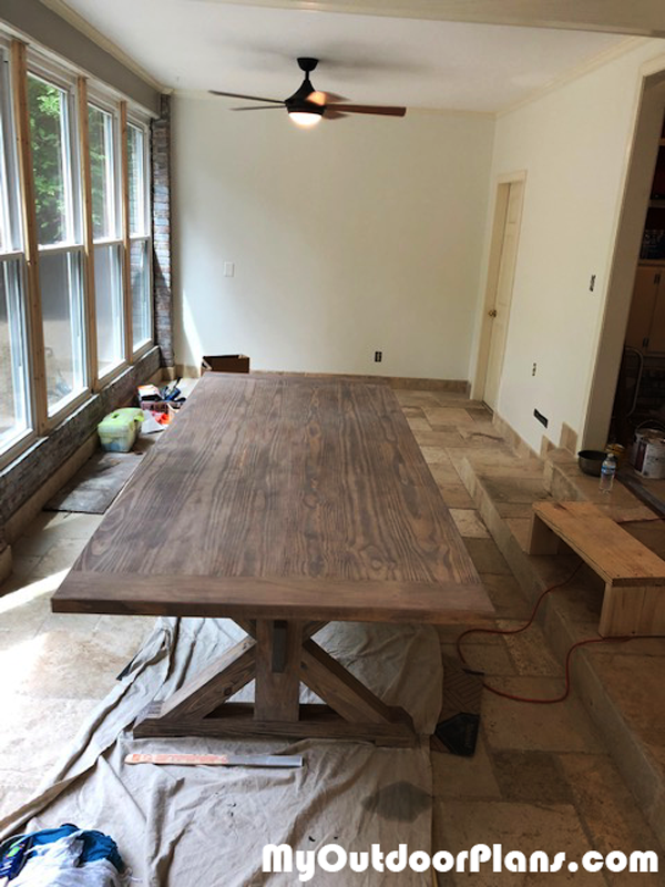 Building-a-farmhouse-table