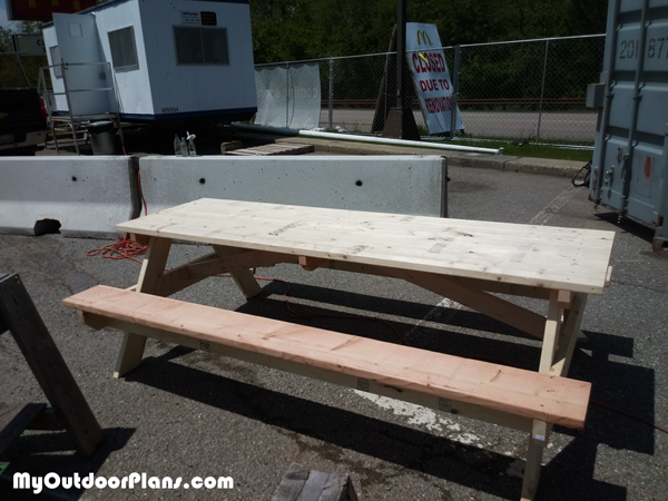 How-to-build-a-8-ft-picnic-table