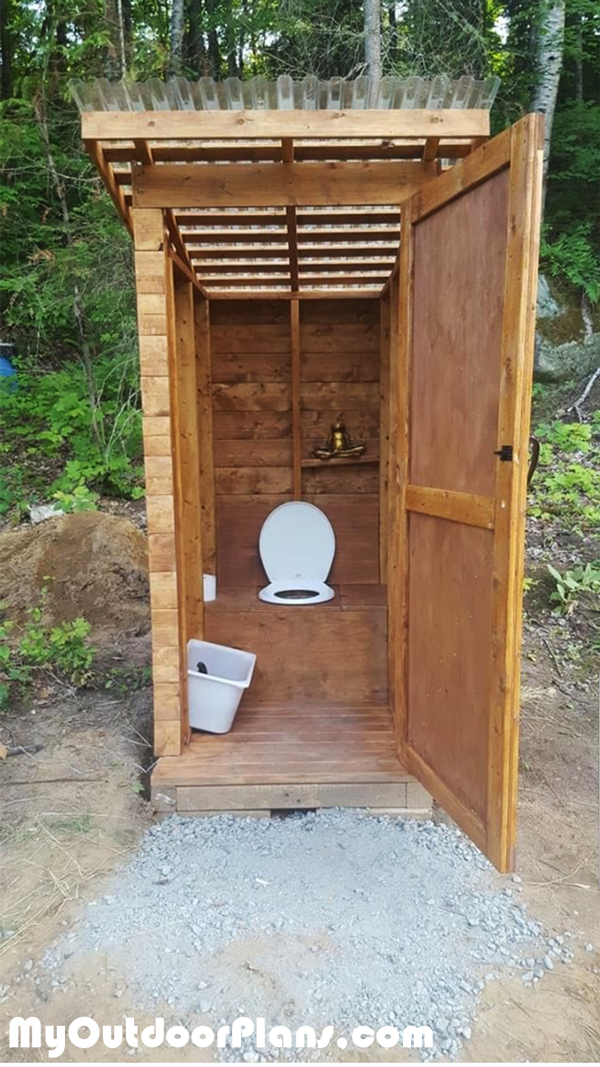 Wooden Outhouse DIY Project MyOutdoorPlans