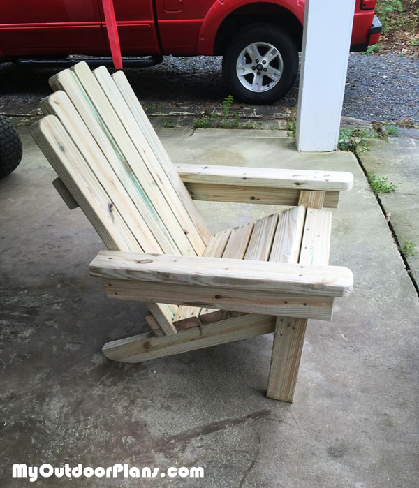 Building-an-adirondack-chair-from-2x4s