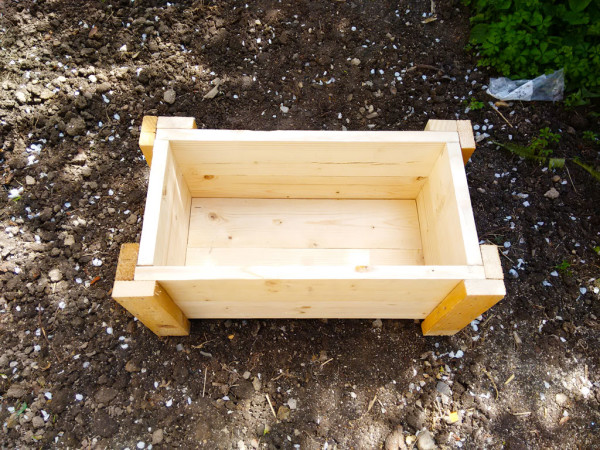 wide planter box myoutdoorplans free woodworking plans
