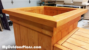DIY-Planter-bench
