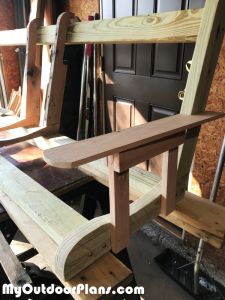 Fitting-the-armrests-for-the-porch-swing
