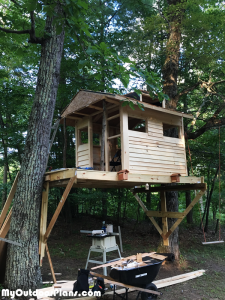 Build-a-tree-house
