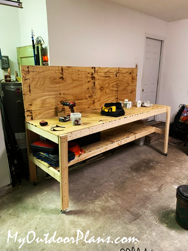 Build-a-simple-garage-workbench-with-back-wall