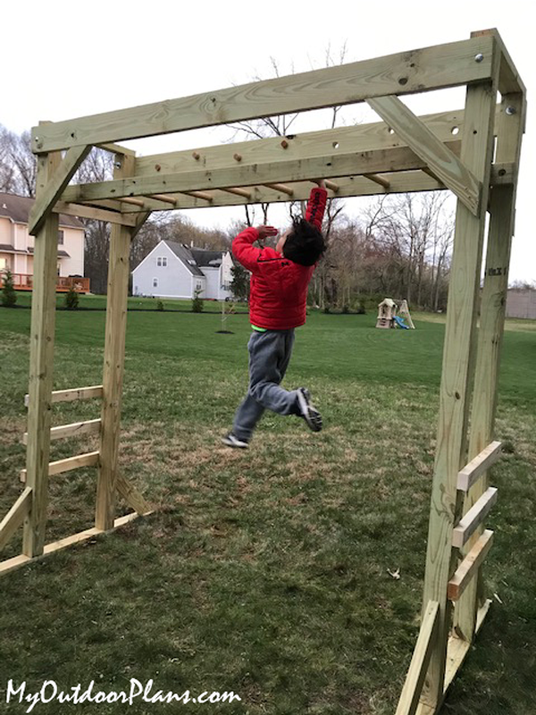 DIY No Cement Monkey Bar MyOutdoorPlans Free ...