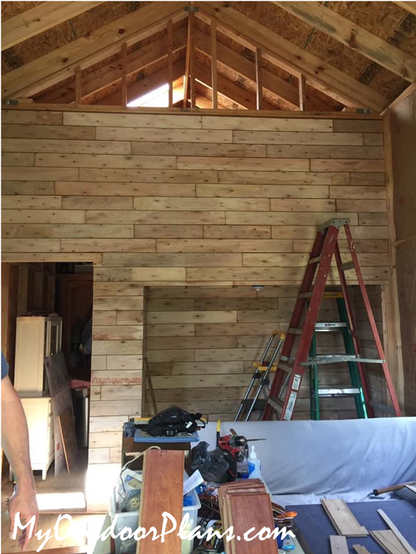 Finishing-the-interior-of-the-tiny-house