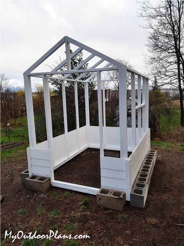 DIY-Wood-Greenhouse-with-gable-roof