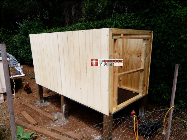 Frame-for-the-4x8-full-sheet-coop