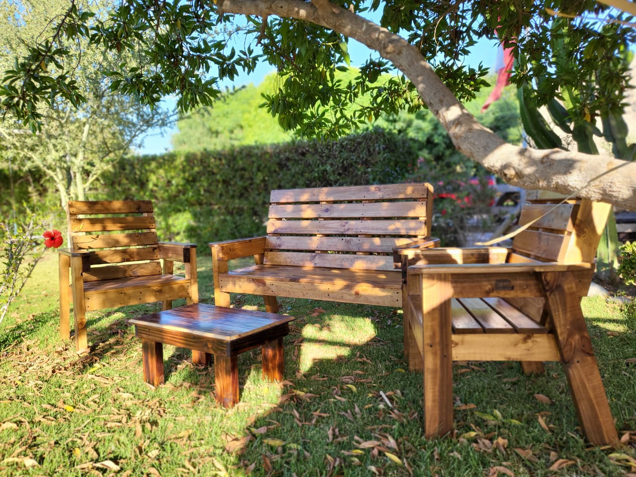 Outdoor Furniture Set – DIY Project