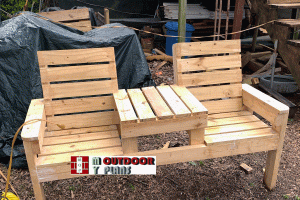 DIY Project – Outdoor Bench with Table